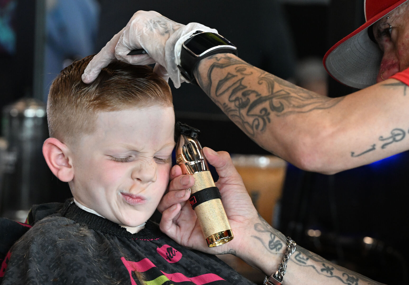 080222-news-haircuts01.JPG